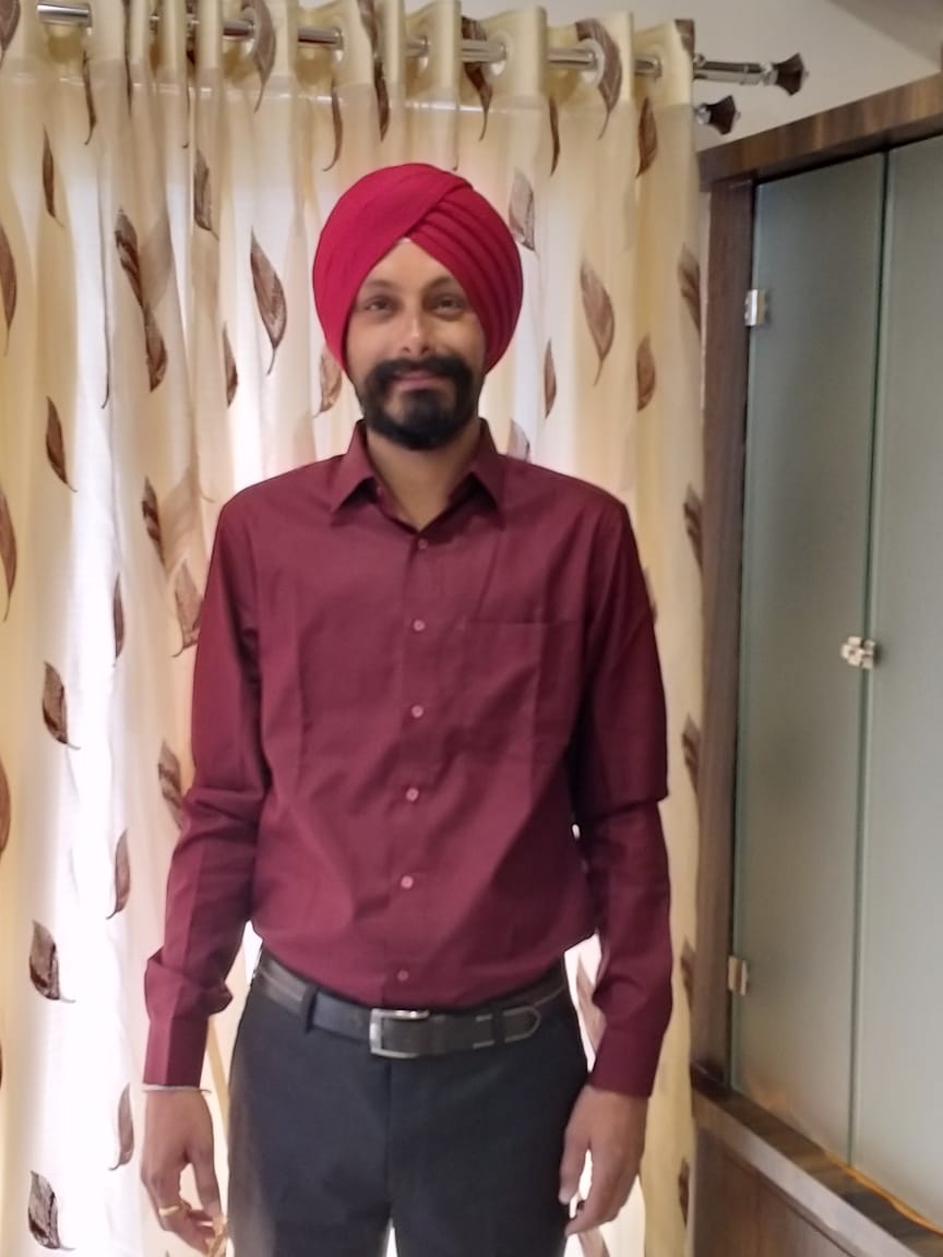 MR. MANDEEP SINGH KHANUJA